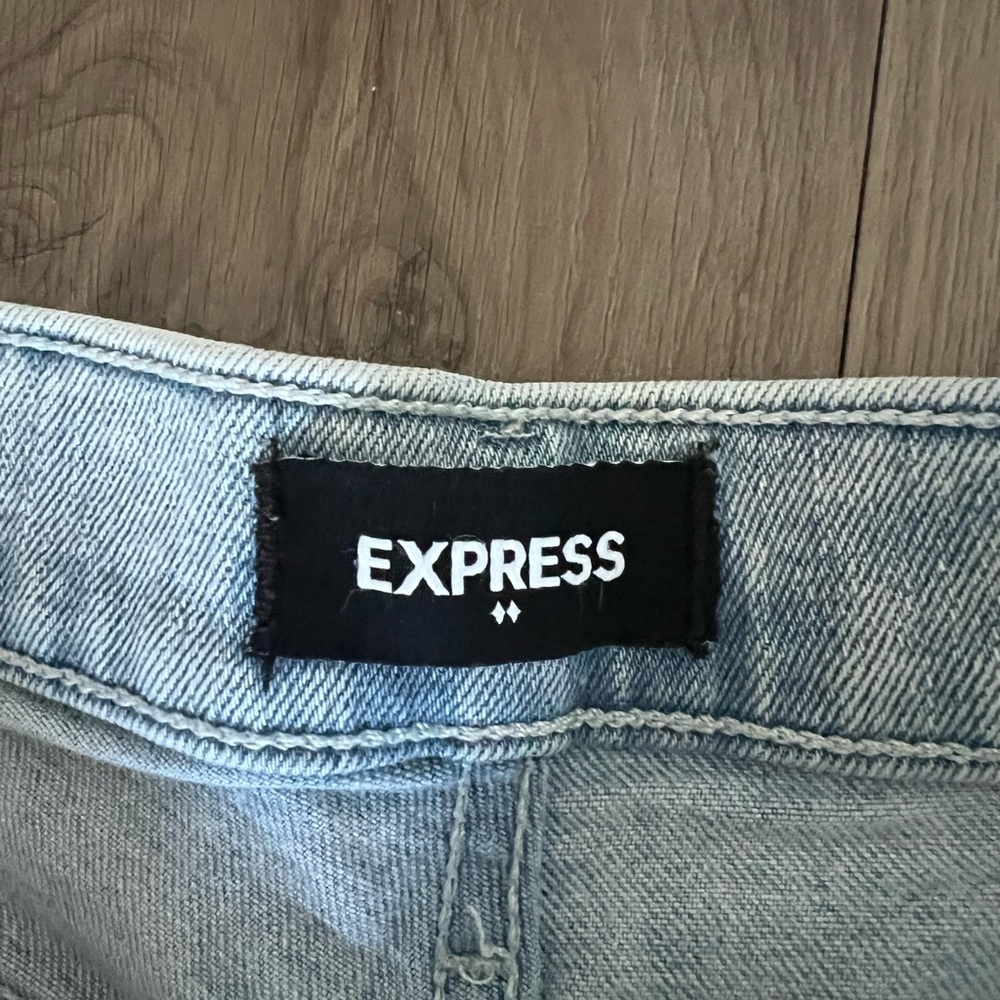 Express Mom Shorts High Rise - Picture 3 of 4